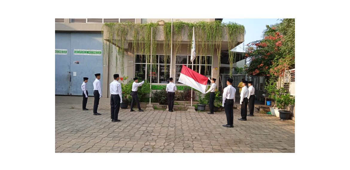 Upacara Pengibaran Bendera Merah Putih Yayasan PTQ Iqro Bekasi 17 Agustus 2021